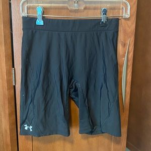 Under Armour biker shorts